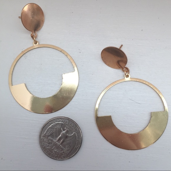 ⚜️[𝗡𝗪𝗧]⚜️𝙀𝙖𝙧𝙧𝙞𝙣𝙜𝙨 (3/$13) - Picture 4 of 6